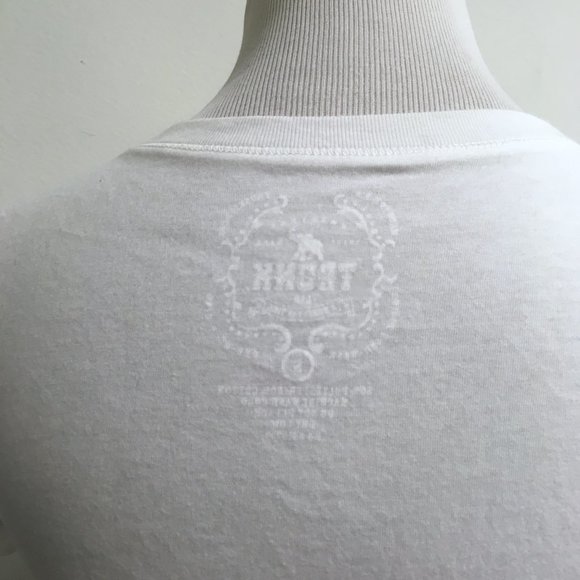 Trunk ltd Edition The Who white v neck short sleeve t shirt S - Picture 2 of 3